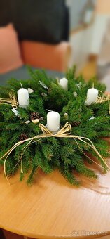 Adventní věnce, živé girlandy, svícny - 5