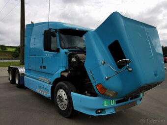 Prodám tahač návěsů VOLVO VVN EURO 3 retardér - 5