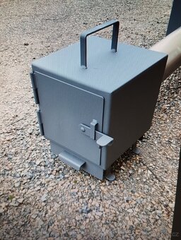 Zahradní udírna - 5