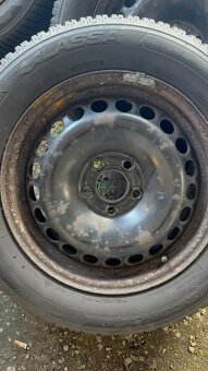 Prodám 4 kola + zimní gumy rozteč 5x112 mm - 5