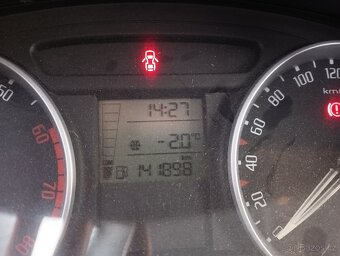 Škoda Fabia 1,2 2008 - 5