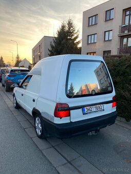 Felicie Van Plus pick-up - 5