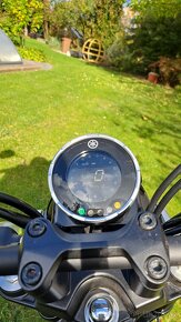 Yamaha XSR 125 Legacy 2023 - 5
