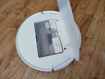 Robotický vysavač Xiaomi Mi Robot Vacuum Mop Essential - 5