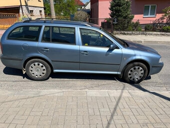 ŠKODA OCTAVIA 1,6 75KW - 5