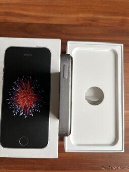 iPhone SE 2016 - 64GB - 5