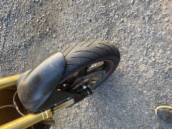 Triumph speed triple 1050 - 5