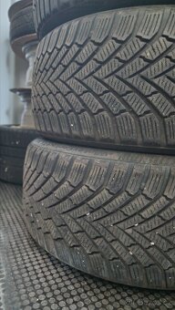 R17 Continental 215/40 - 5