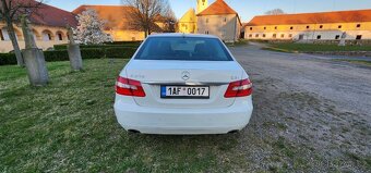 PRODÁM MERCEDES BENZ E350CDI 1 majitel 2009 - 5