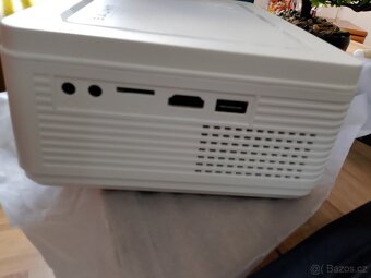 Prodám LCD projektor - 5