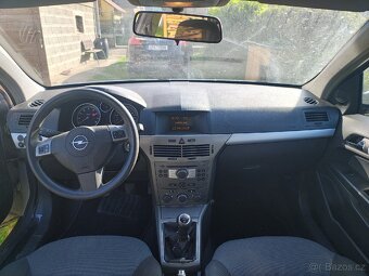 Opel Astra H - 5