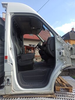 RENAULT MASTER III kabina - 5