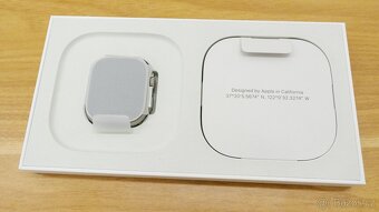 Apple Watch Ultra 3 Natural Titanium, sv.modrý alpský tah - 5