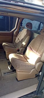 Chrysler Grand Voyager - 5
