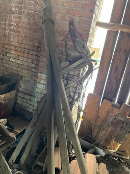 Kola a rám na povoz - 5