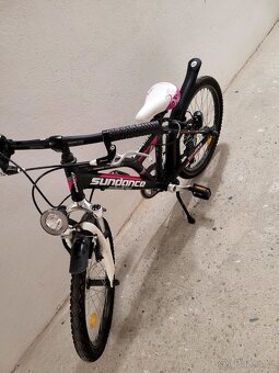 Dívčí kolo velikost 16 - 5