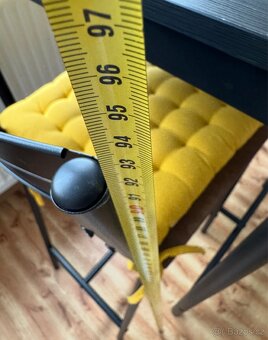 Barový stůl se židlemi - 5