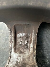 Alu kola rozteč 5x112 se zimní pneu 205/55/16 - 5