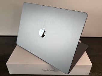 MacBook Air 15' '2023 / M2 / 8GB / 256GB SSD / Space Gray - 5