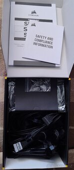 Corsair SF750 - 5