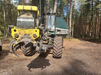 Prodám harvestor 770d - 5