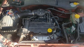 OPEL CORSA 1.2 r.v. 2001 - 5
