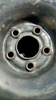 Sada zimní pneu 195/65R15 5x100 - 5