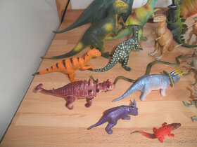 Figurky dinosaurů - 5