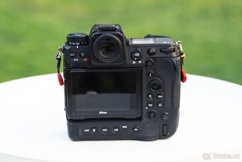 Nikon Z9 - 5