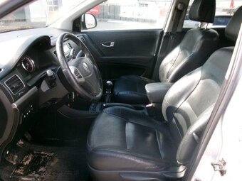 SSANGYONG KORANDO D20T Executive AWD bez koroze 2011 - 5