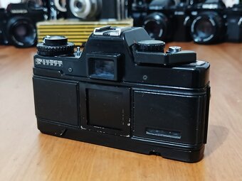 PRAKTICA B100 electronic (Prakticar 2,5/50mm) - 1980 - 5