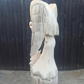 anděl motorovou pilou - 5