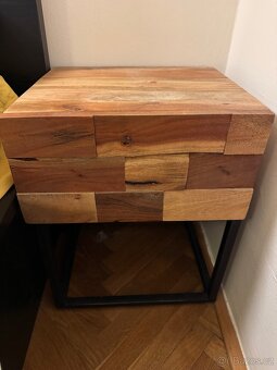 2 noční stolky z masivního dřeva / wood night stands - 5