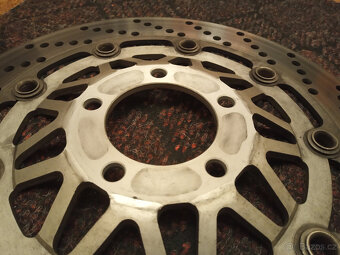 Suzuki RF 900 R - brzdový kotouč přední L - 5