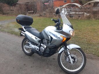 Honda Transalp 650 35kw - 5