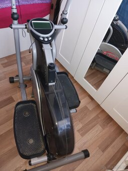 Eliptický trenažér (Orbitrek) – skvělý stav - 5