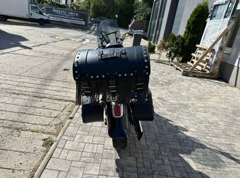 Kawasaki VN800 Classic - 5