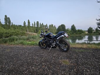 Triumph street triple 675 - 5