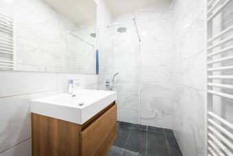 Pronájem bytu 2+KK Holečkova - 5