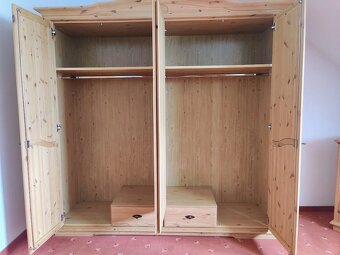 Masivní ložnice (406) - 5