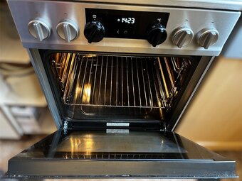 Sporák Gorenje K5352XF MultiAir nerez/ocel - 50 cm/70 litrů - 5