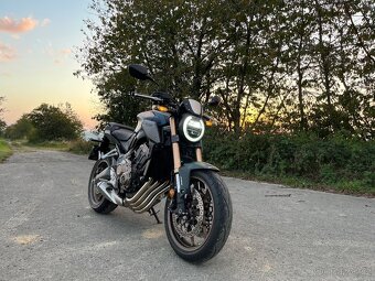 Honda CB650R - 5