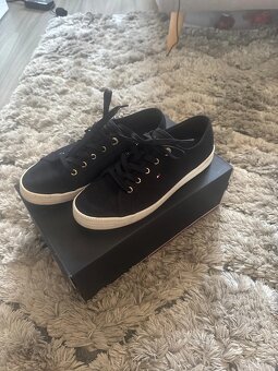 Krásné značkové plátěné tenisky Tommy Hilfiger vel 39 - 5