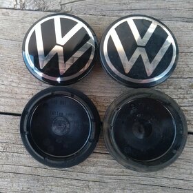 ZÁNOVNÍ STŘEDOVÉ KRYTKY-LOGA-ZNAKY DO ALU-DISKŮ VOLKSWAGEN - 5