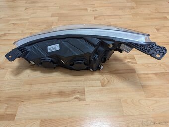 Pravý světlomet Ford Focus MK4 2018+ - 5