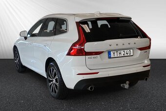 Volvo XC60 D4 AWD Momentum Advanced SE 2019 - 5