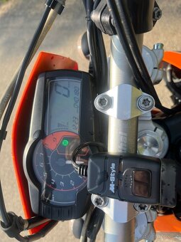 KTM 690 Enduro - 5