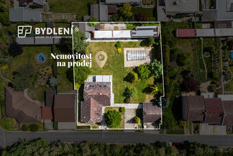 Prodej rodinného domu 260 m² s pozemkem 2122m² - 5