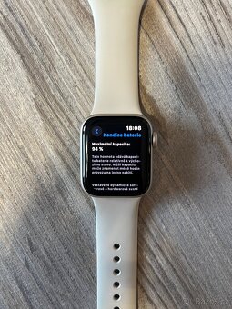Chytré hodinky Apple Watch SE (Gen 2) 2024 - 5