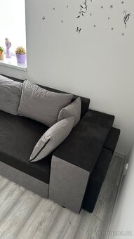 Rozkládací sedačka s úložnými taburety - 5
